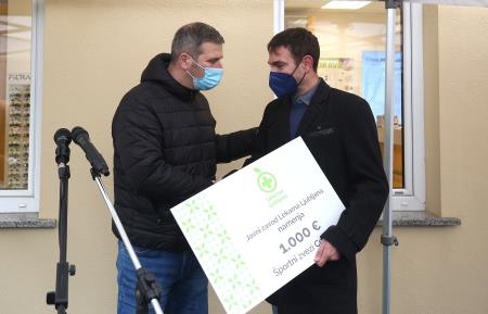 OTVORITEV LEKARNE CERKNICA 25 FOTO LJUBO VUKELIČ